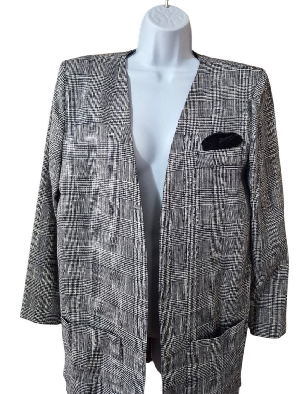 Classics By Leslie Fay Vintage Collarless Open-Front Plaid Longline Blazer Gray